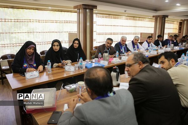 نشست صمیمانه مدیران سازمان دانش‌آموزی سراسر کشور-2