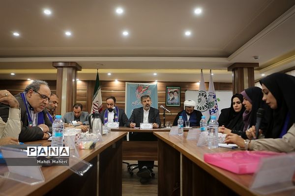 نشست صمیمانه مدیران سازمان دانش‌آموزی سراسر کشور-2