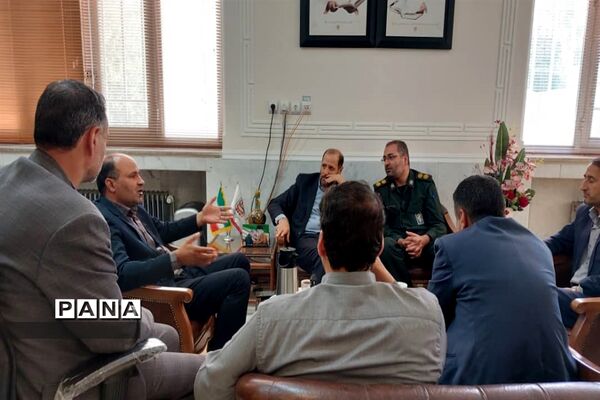سفر مدیرکل بنیاد شهید استان اصفهان به نائین