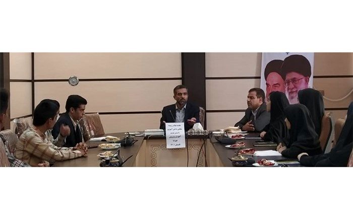 اعضای مجلس دانش‌آموزی بازوان توانمند آموزش و پرورش در تصمیم‌گیری‌ها هستند