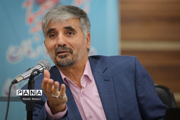 دومین روز نشست صمیمانه مدیران سازمان دانش‌آموزی سراسر کشور
