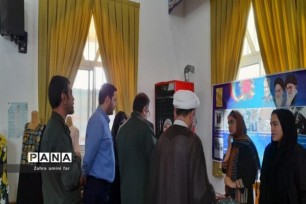 جشنواره اسوه حوزه مقاومت حضرت خدیجه (س) شهر رویان