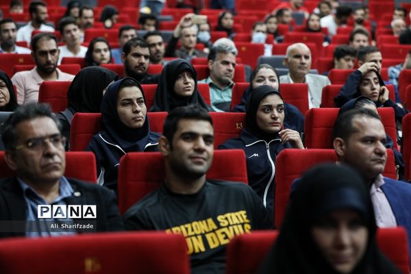 مراسم تقدیر از کاروان المپیک ویژه ناشنوایان ایران