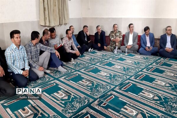 بازدید استاندار تهران از کانون پرورش فکری هنری دهستان  اخترآباد
