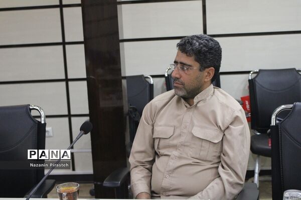 جلسه ستاد هماهنگی و  پشتیبانی بسیج دانش‌آموزی استان بوشهر