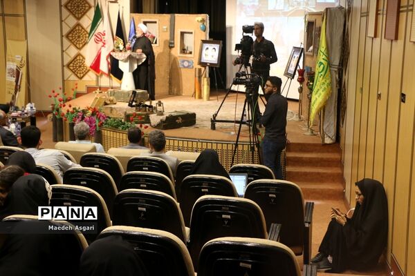 اختتامیه جشنواره ملی فیلمنامه‌نویسی شهادت قلم در قم