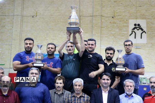 مسابقات لیگ کشتی آزاد دانش‌آموزی استان خوزستان در امیدیه