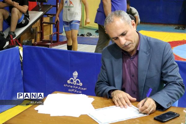 مسابقات لیگ کشتی آزاد دانش‌آموزی استان خوزستان در امیدیه