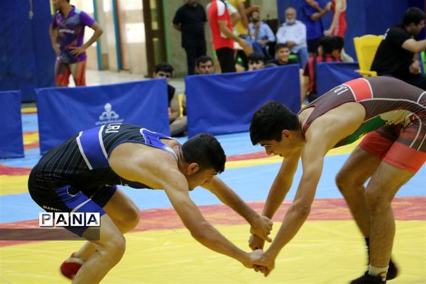مسابقات لیگ کشتی آزاد دانش‌آموزی استان خوزستان در امیدیه