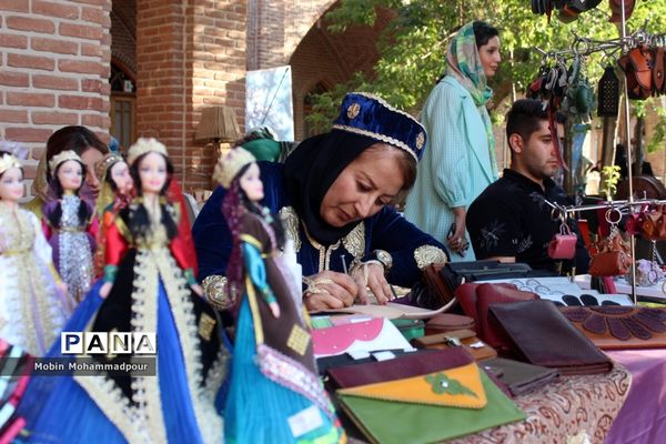 جمعه بازار صنایع دستی در تبریز