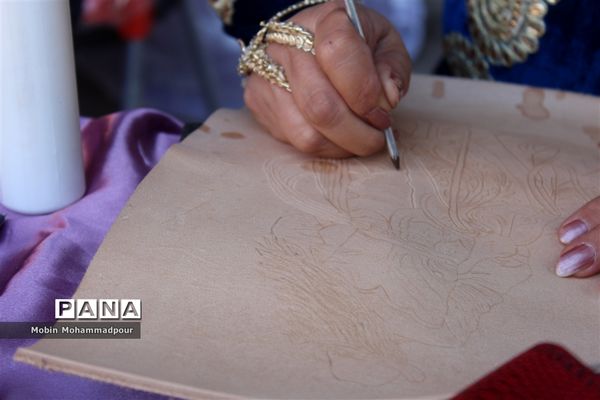 جمعه بازار صنایع دستی در تبریز