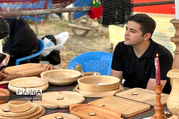 سومین جشنواره گل‌های نیلوفر آبی در مازندران