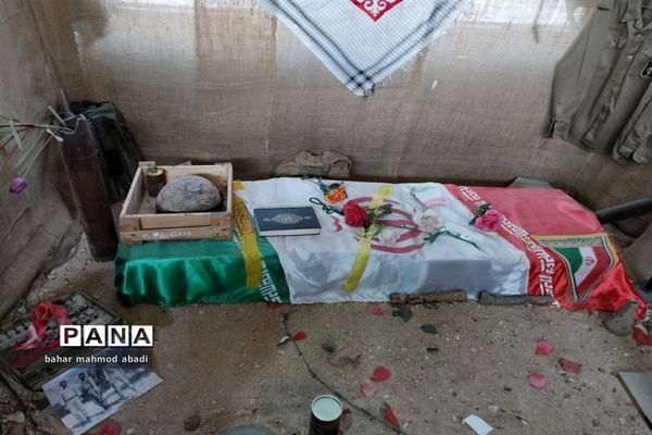 حضور دانش‌آموزان در یادواره شهدای دانش‌آموزی بازی دراز