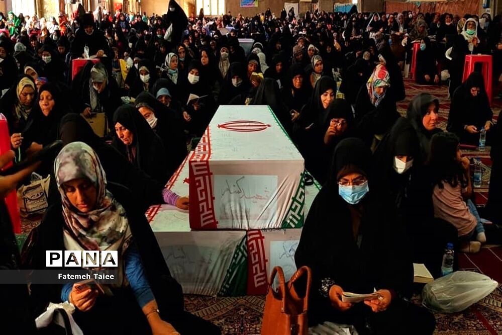 آیین دعای پر فیض عرفه در اهواز