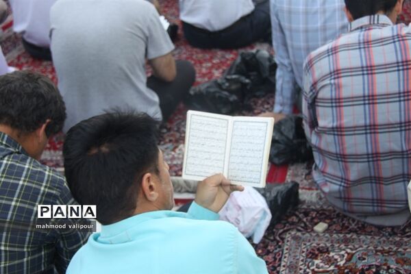 مراسم دعای پرفیض عرفه در قزوین