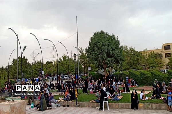 طنین دلنواز عرفه در آباده