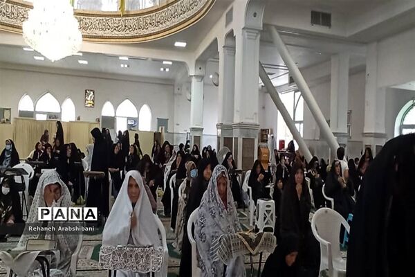 طنین دلنواز عرفه در آباده