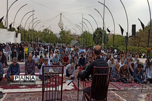 طنین دلنواز عرفه در آباده