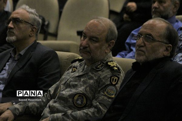 اختتامیه نخستین دوره جشنواره ملی فیلمنامه‌نویسی شهادت قلم در قم -2