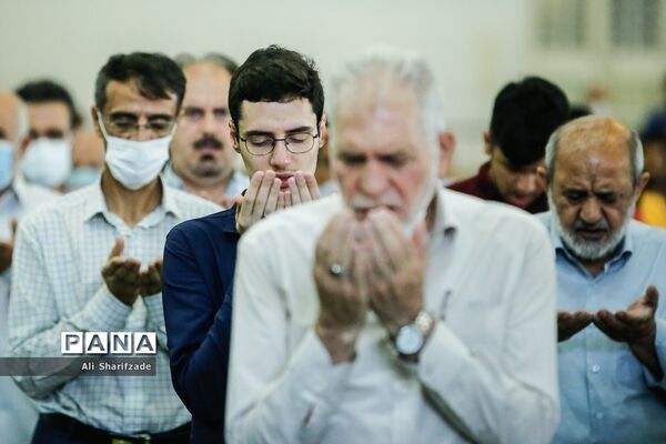نماز عید سعید قربان در مصلای تهران