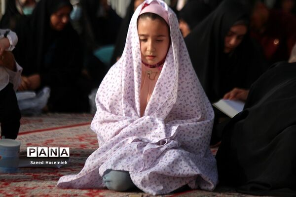 برگزاری مراسم دعای عرفه در حرم حضرت معصومه(س)
