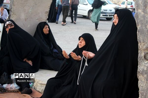 مراسم دعای عرفه در کوه خضر نبی قم-2