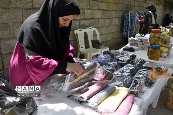 نمایشگاه دست سازه‌ها در بهنمیر