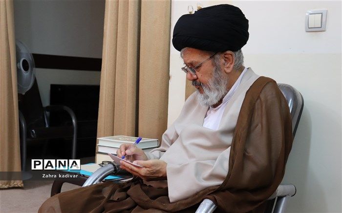 وحدت میان حوزه و آموزش و پرورش فرصتی مغتنمی برای پیشرفت معنوی دانش‌آموزان است