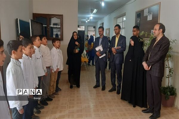 بازدید معاون پرورشی و فرهنگی اداره‌کل آموزش و پرورش استان اصفهان  از مدارس شهرستان چادگان