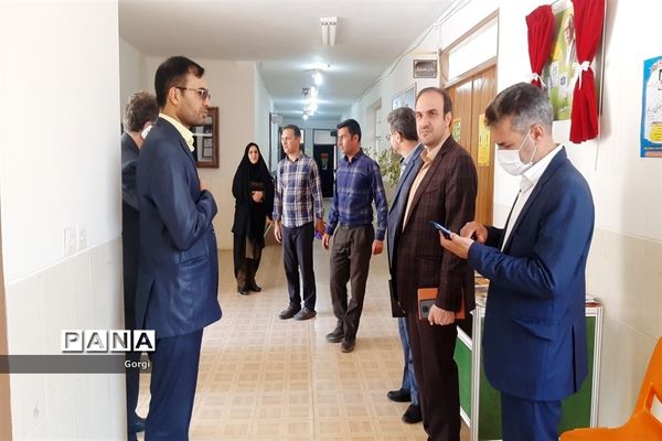 بازدید معاون پرورشی و فرهنگی اداره‌کل آموزش و پرورش استان اصفهان  از مدارس شهرستان چادگان