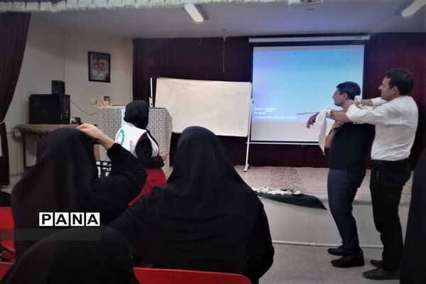 دوره مهارت‌های اجتماعی و سند تحول جدید سازمان دانش‌آموزی ویژه مربیان پیشتاز فلاورجان