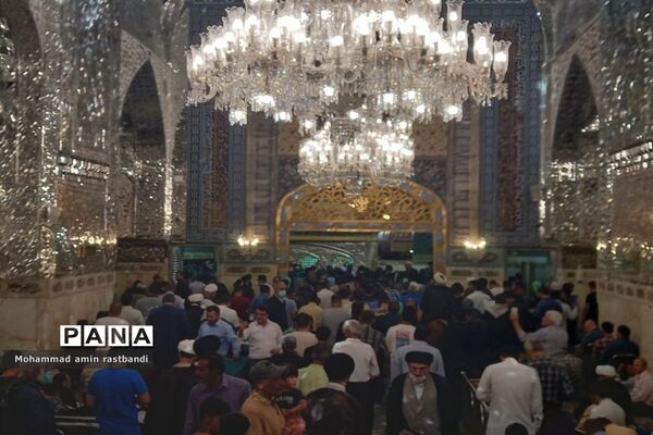 حال و هوای حرم رضوی از قربان تا غدیر