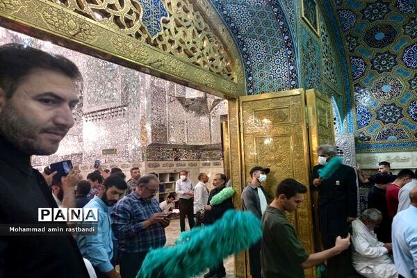حال و هوای حرم رضوی از قربان تا غدیر