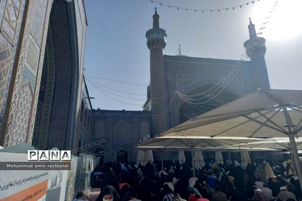 حال و هوای حرم رضوی از قربان تا غدیر