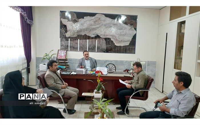 وظیفه اصلی آموزش و پرورش نهادینه‌کردن فرهنگ حجاب و عفاف در میان دانش‌آموزان  است