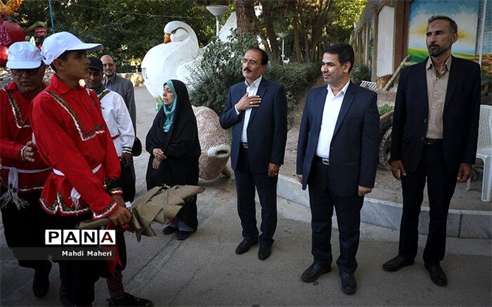 کشف استعدادهای دانش‌آموزان عشایر در سفر و فرصت تربیتی مشهد مقدس