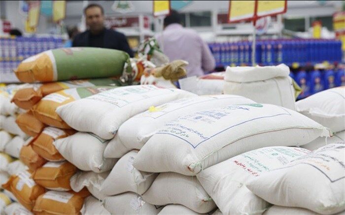 قیمت مصوب برنج خارجی متناسب با قیمت‌های جهانی و نرخ ارز شود