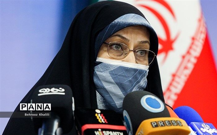 بازدید معاون رییس جمهوری از مرکز توانمندسازی زنان در شهرک حاشیه‌نشین دولت‌آباد کرمانشاه