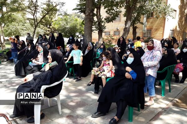 برگزاری ویژه برنامه عفاف و حجاب به همت سرای محله صاحب الزمان