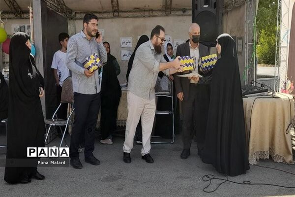 تجمع مادران و دختران مدافع حریم خانواده در ملارد