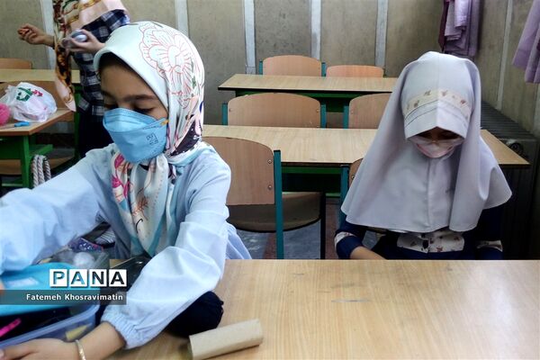 افتتاحیه پایگاه تابستانی مدرسه فروغ خدیجه (س) ناحیه ری یک