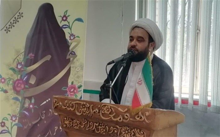 تاثیرگذارترین نقش در گسترش عفاف و حجاب خانواده است