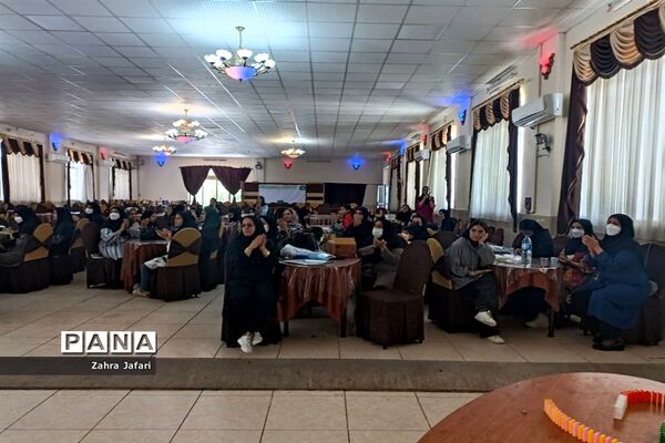 برگزاری مراسم جشن عید غدیر‌ در مدارس آباده