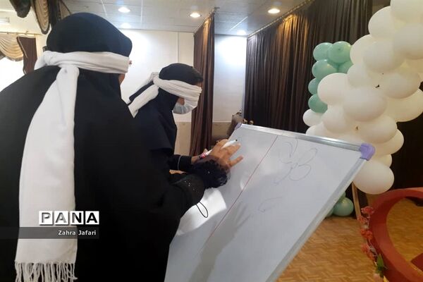 برگزاری مراسم جشن عید غدیر‌ در مدارس آباده