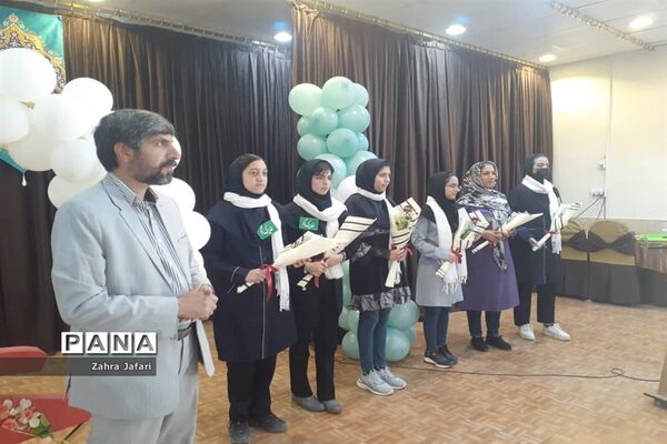 برگزاری مراسم جشن عید غدیر‌ در مدارس آباده