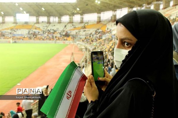 اجتماع غدیری‌ها و اجرای سرود سلام فرمانده در اهواز