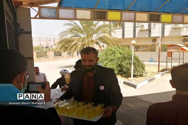 برپایی موکب دانش‌آموزی جشن غدیر در مدارس کازرون