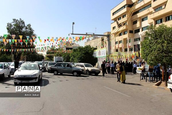برپایی موکب مرکزی فرهنگیان و دانش‌آموزان استان فارس