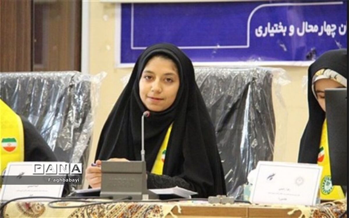 هدف از حضور در مجلس دانش‌آموزی، حل مشکلات دانش‌آموزان و مدارس است
