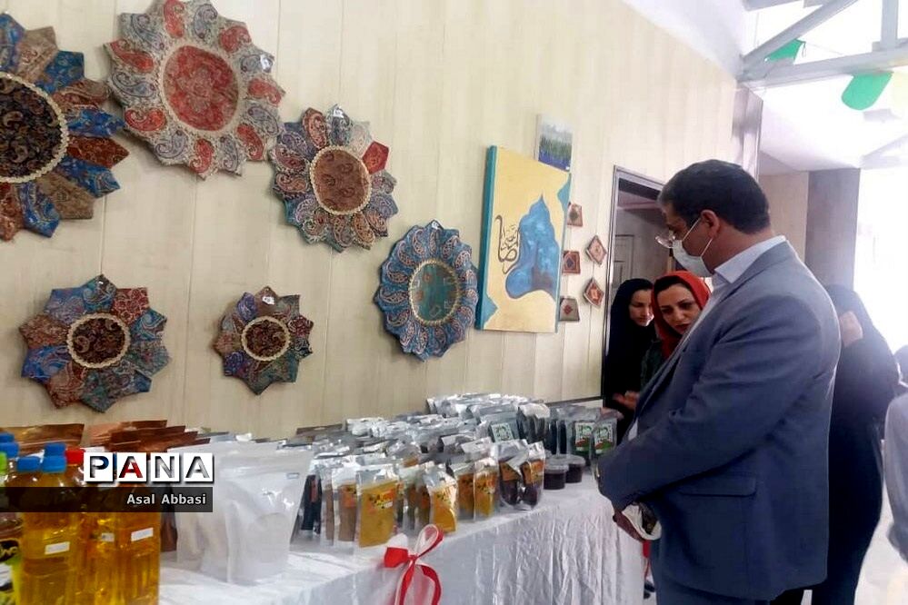 افتتاح نمایشگاه صنایع‌دستی در بوشهر